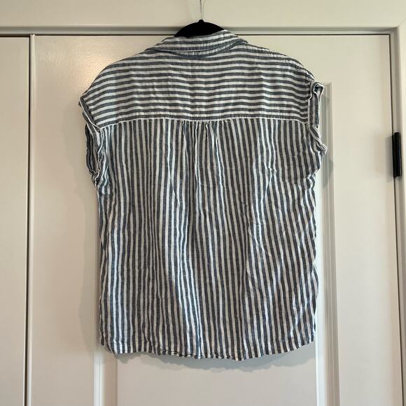 Orvis Women's Linen Button Down Shortsleeve Top Blue White Stripes Size S - Picture 6 of 9